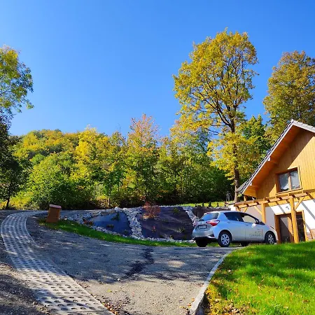 Nad Stawami Ujanowice
