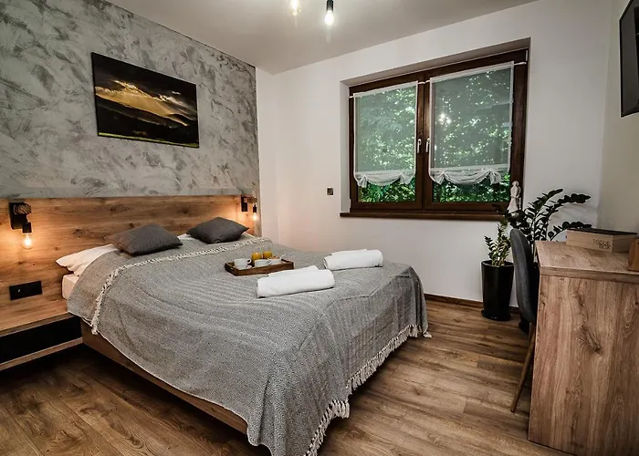 Nad Stawami דירה